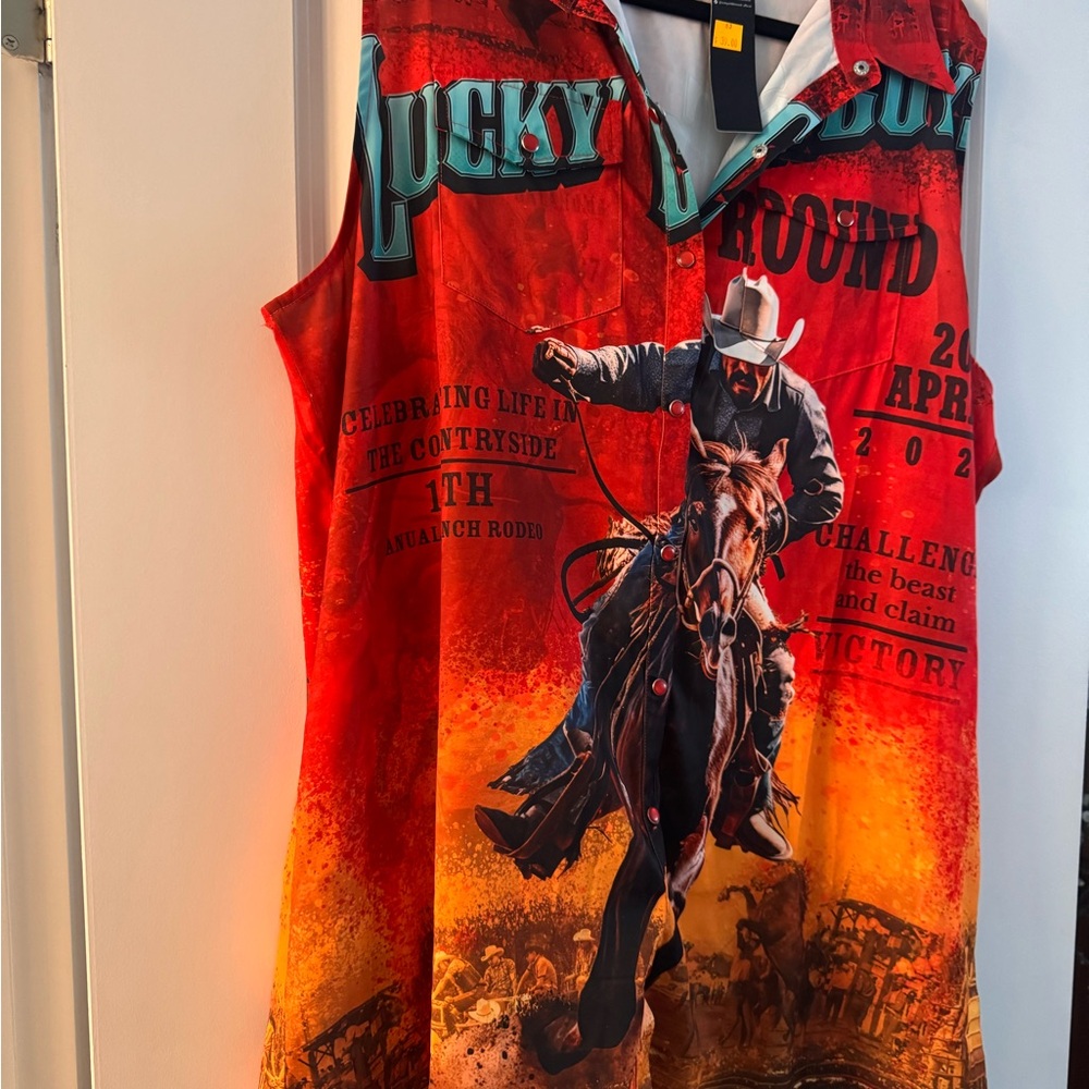 Plus Size Western Sleeveless Shirt - Red